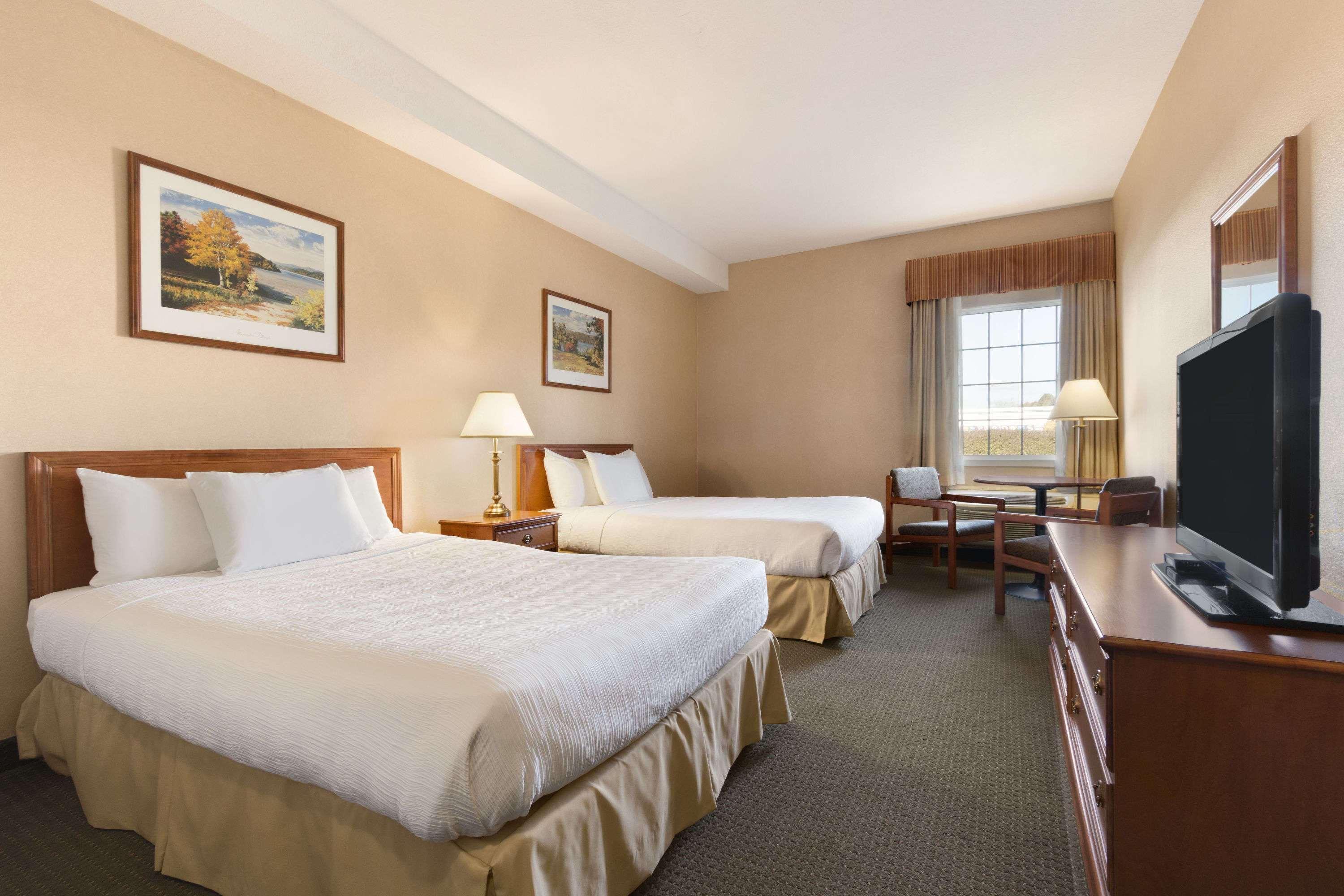 Days Inn By Wyndham Guelph Exterior foto